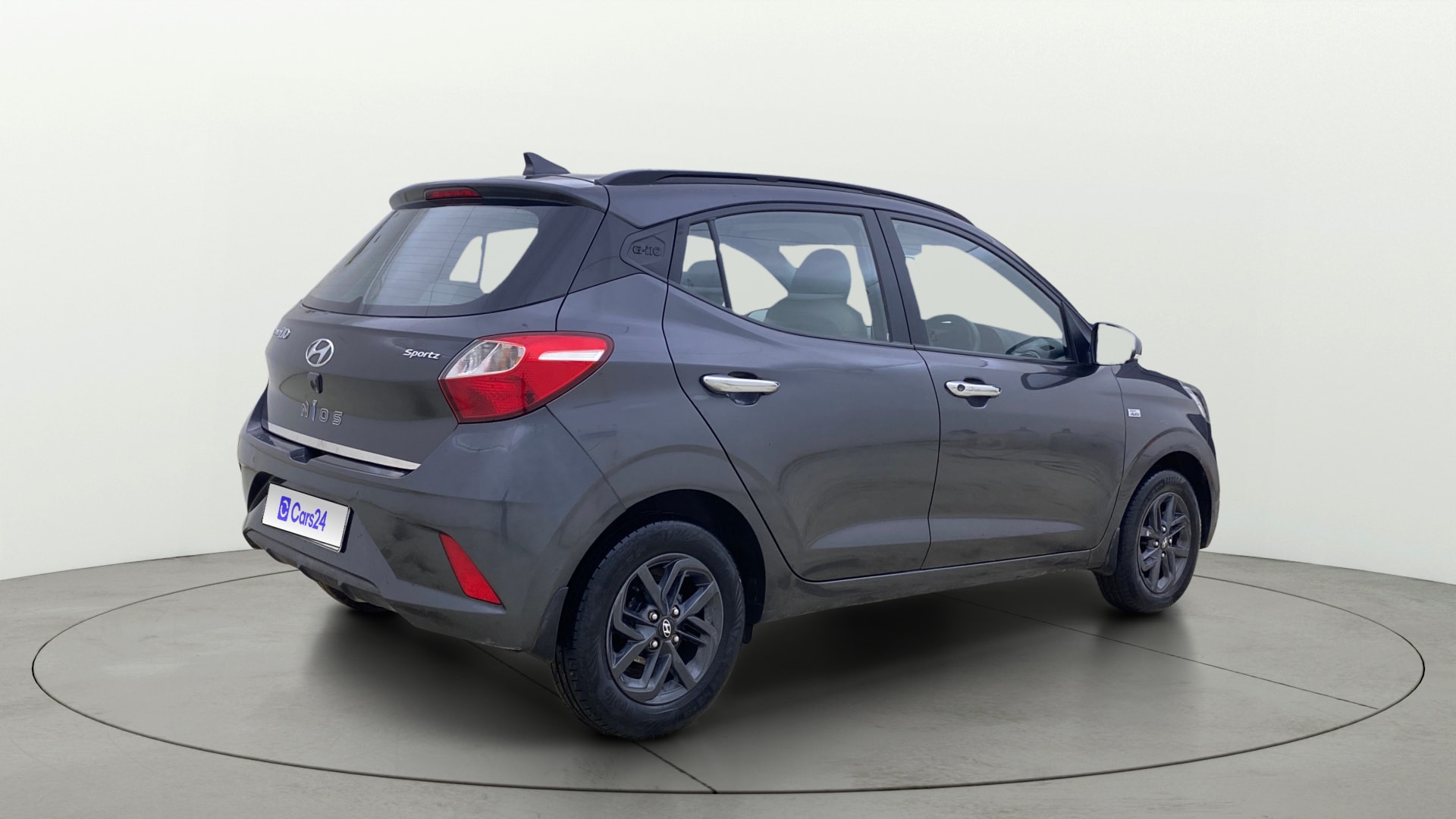 View 2022 Hyundai Grand i10 Nios Sportz Petrol AMT Image 43 Used 2022 Hyundai Grand i10 Nios Sportz Petrol AMT Image 43