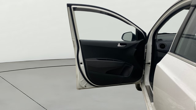 View Hyundai Grand i10 Image 31 Used Hyundai Grand i10 Image 31