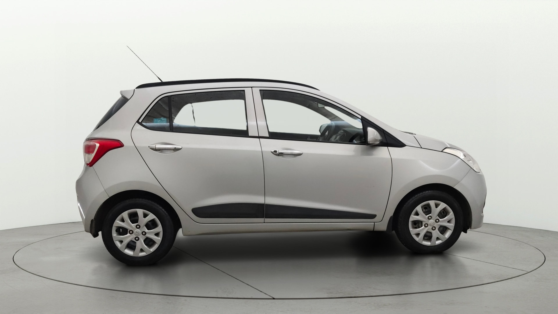 Used 2015 Hyundai Grand i10 Used 2015 Hyundai Grand i10
