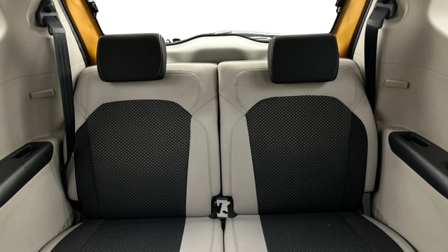 View Renault Triber Image 13 Used Renault Triber Image 13