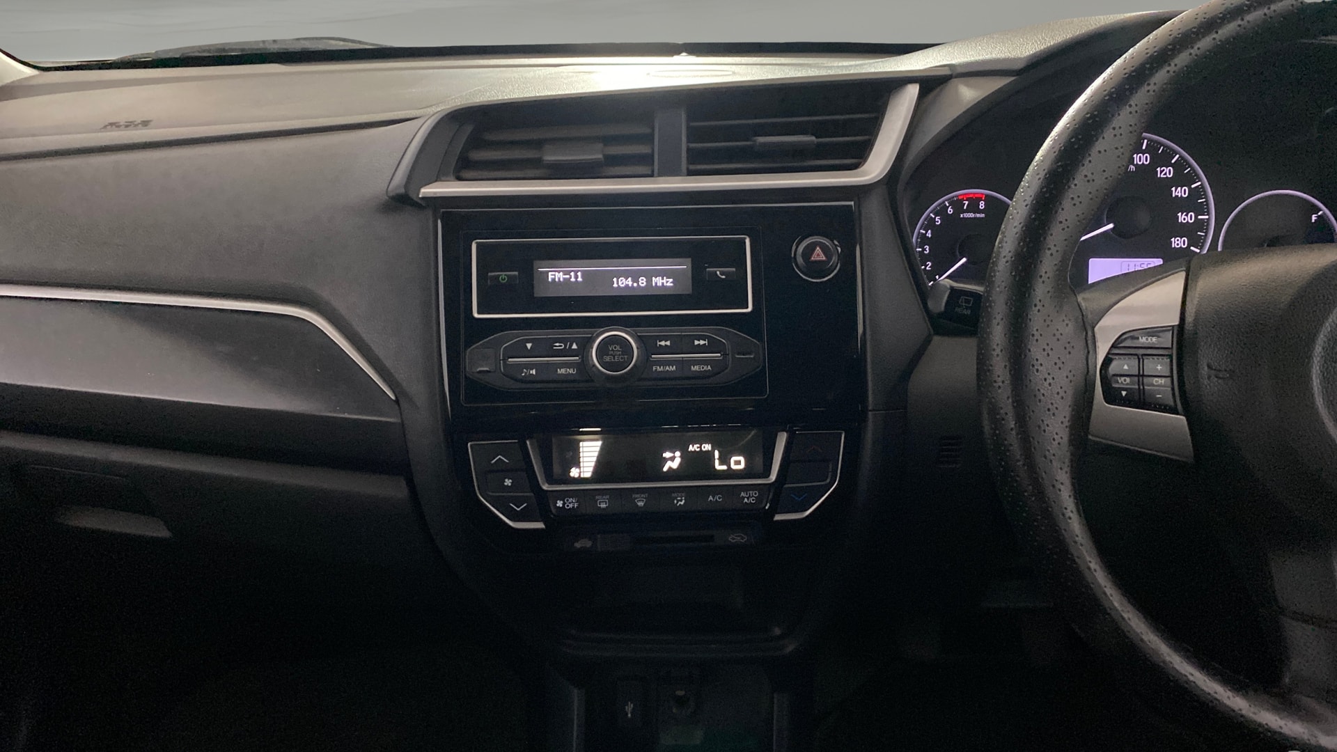 View 2018 Honda BR-V E Diesel Image 18 Used 2018 Honda BR-V E Diesel Image 18
