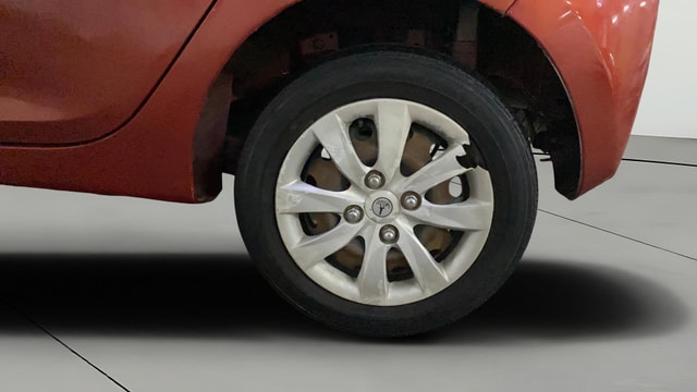 View Hyundai EON Image 7 Used Hyundai EON Image 7