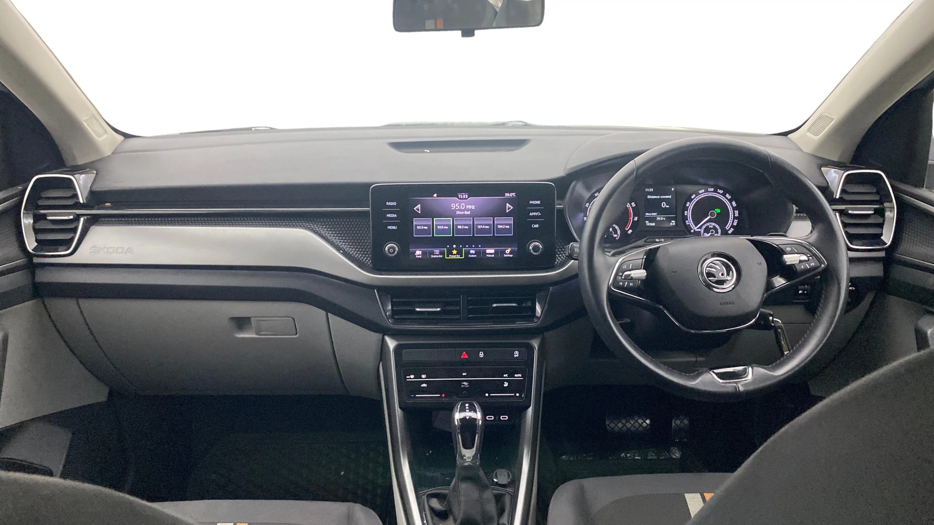 View 2022 Skoda Kushaq Ambition 1.0 TSI AT Image 15 Used 2022 Skoda Kushaq Ambition 1.0 TSI AT Image 15