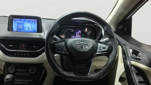 View Tata Nexon Image 12 Used Tata Nexon Image 12