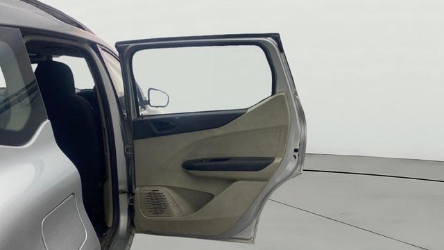View Renault Triber Image 7 Used Renault Triber Image 7