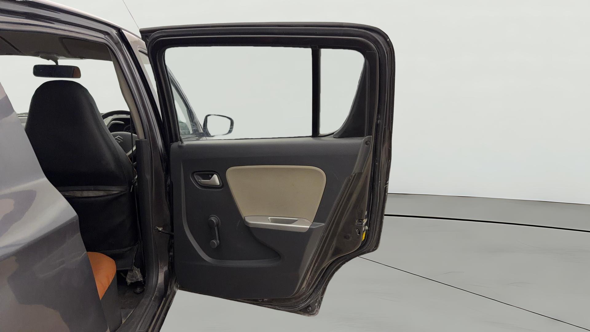 View 2018 Maruti Suzuki Alto K10 LX Image 7 Used 2018 Maruti Suzuki Alto K10 LX Image 7