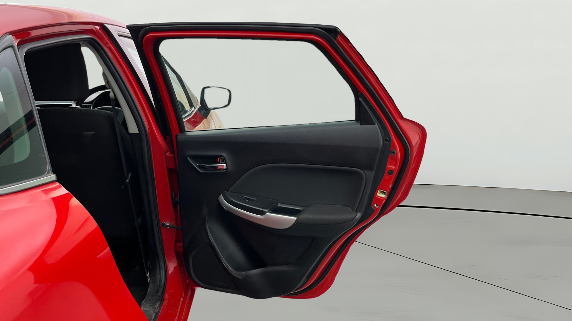 View 2018 Maruti Suzuki 1000 Base Variant Image 7 Used 2018 Maruti Suzuki 1000 Base Variant Image 7