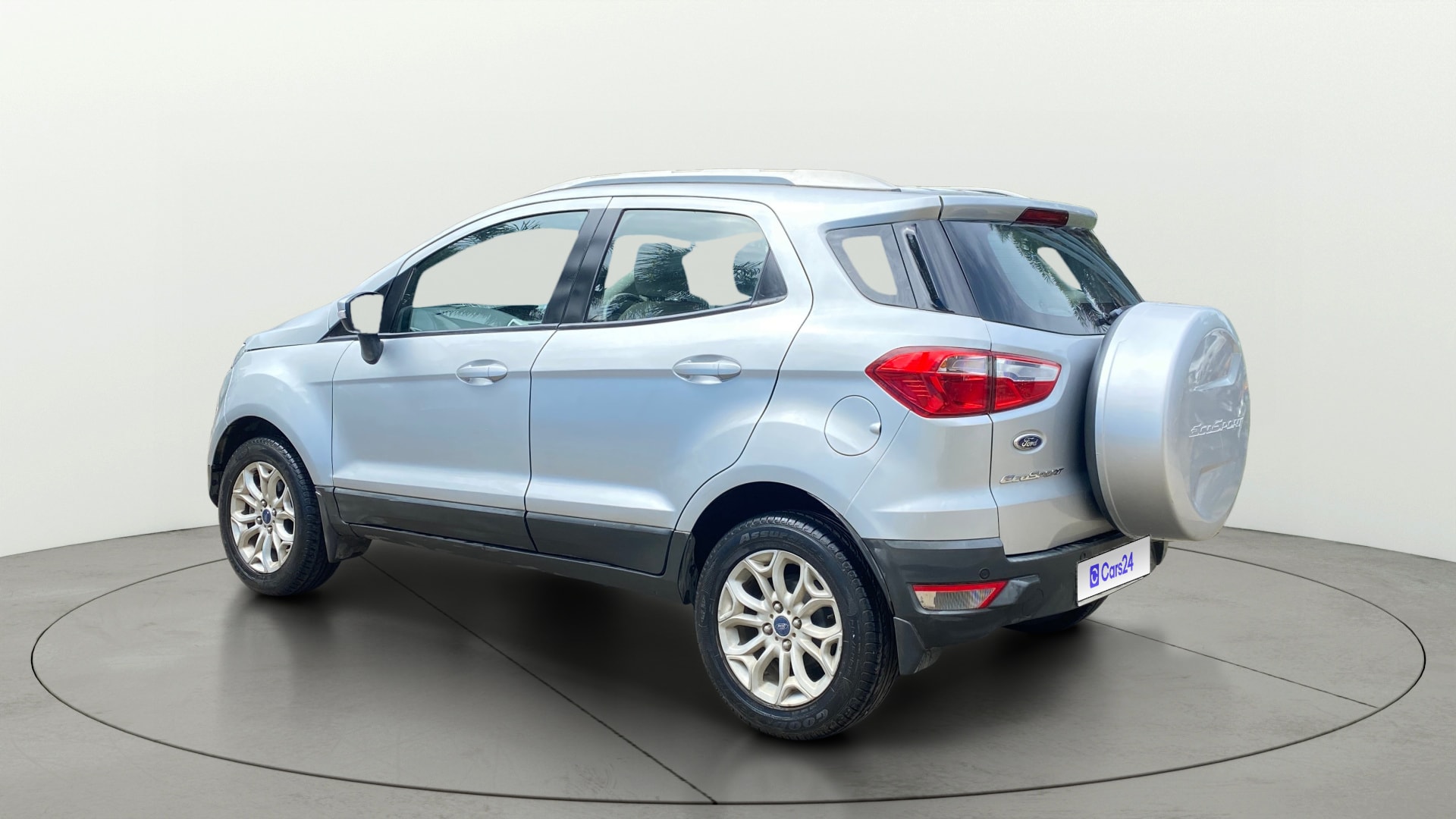 View 2015 Ford EcoSport 1.5 TDCi Diesel Ambiente BS IV Image 2 Used 2015 Ford EcoSport 1.5 TDCi Diesel Ambiente BS IV Image 2