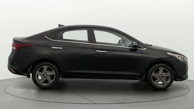 View Hyundai Verna Image 29 Used Hyundai Verna Image 29