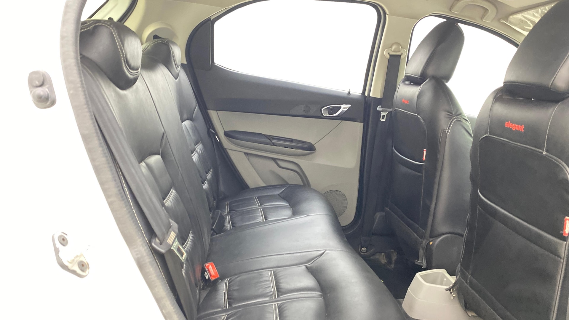 View 2019 Tata Tiago Revotorq XB Image 28 Used 2019 Tata Tiago Revotorq XB Image 28