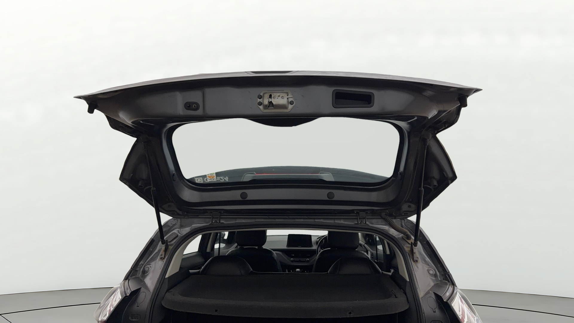 View 2021 Tata Nexon Revotron XE Image 16 Used 2021 Tata Nexon Revotron XE Image 16
