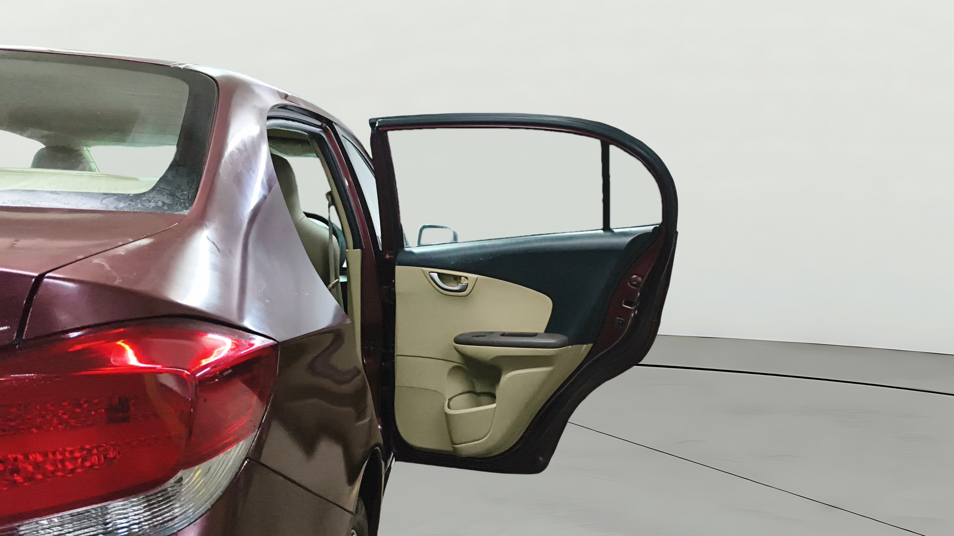 View 2014 Honda Amaze E MT Petrol BS IV Image 7 Used 2014 Honda Amaze E MT Petrol BS IV Image 7