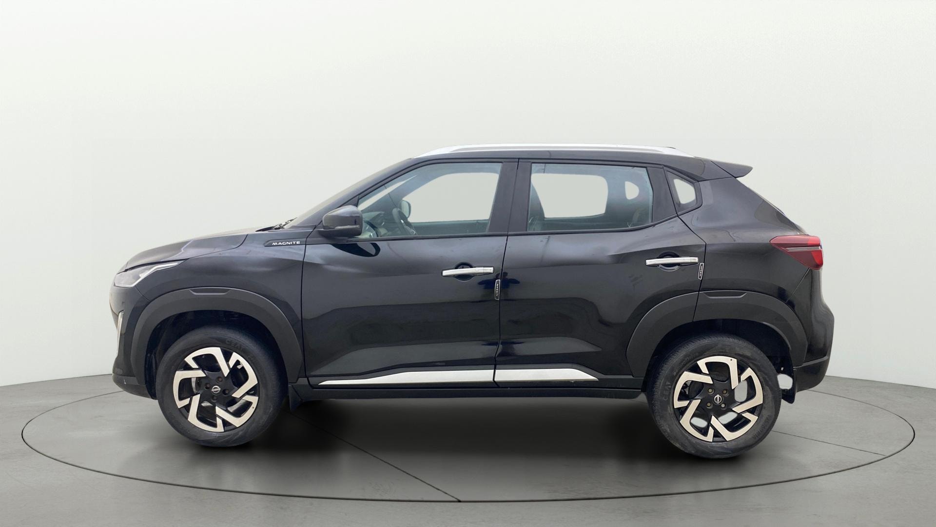 View 2022 Nissan Magnite XV Image 5 Used 2022 Nissan Magnite XV Image 5