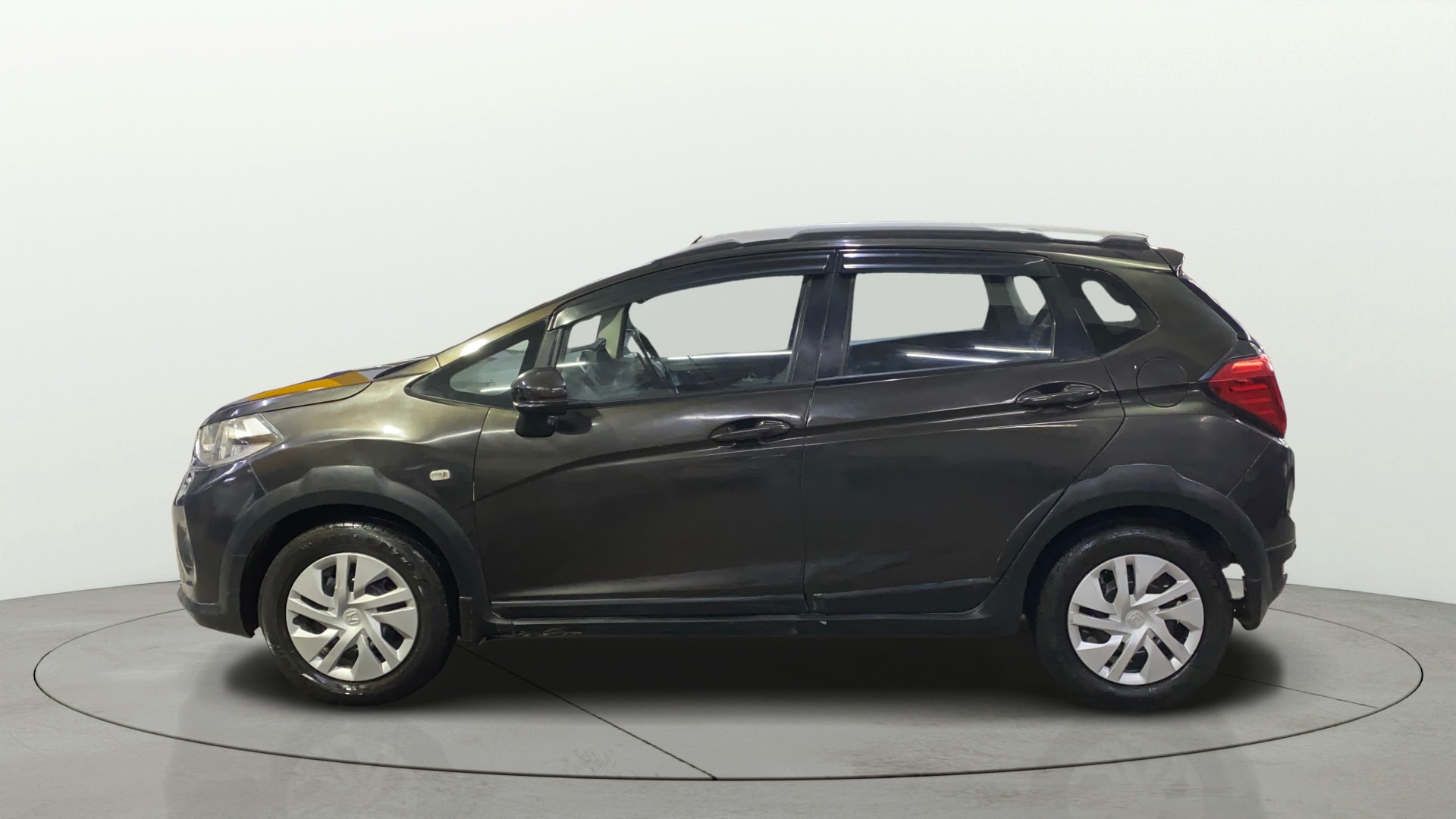 View 2017 Honda WR-V S MT Diesel Edge Edition Image 24 Used 2017 Honda WR-V S MT Diesel Edge Edition Image 24