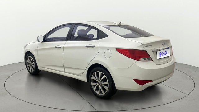 View Hyundai Verna Image 2 Used Hyundai Verna Image 2