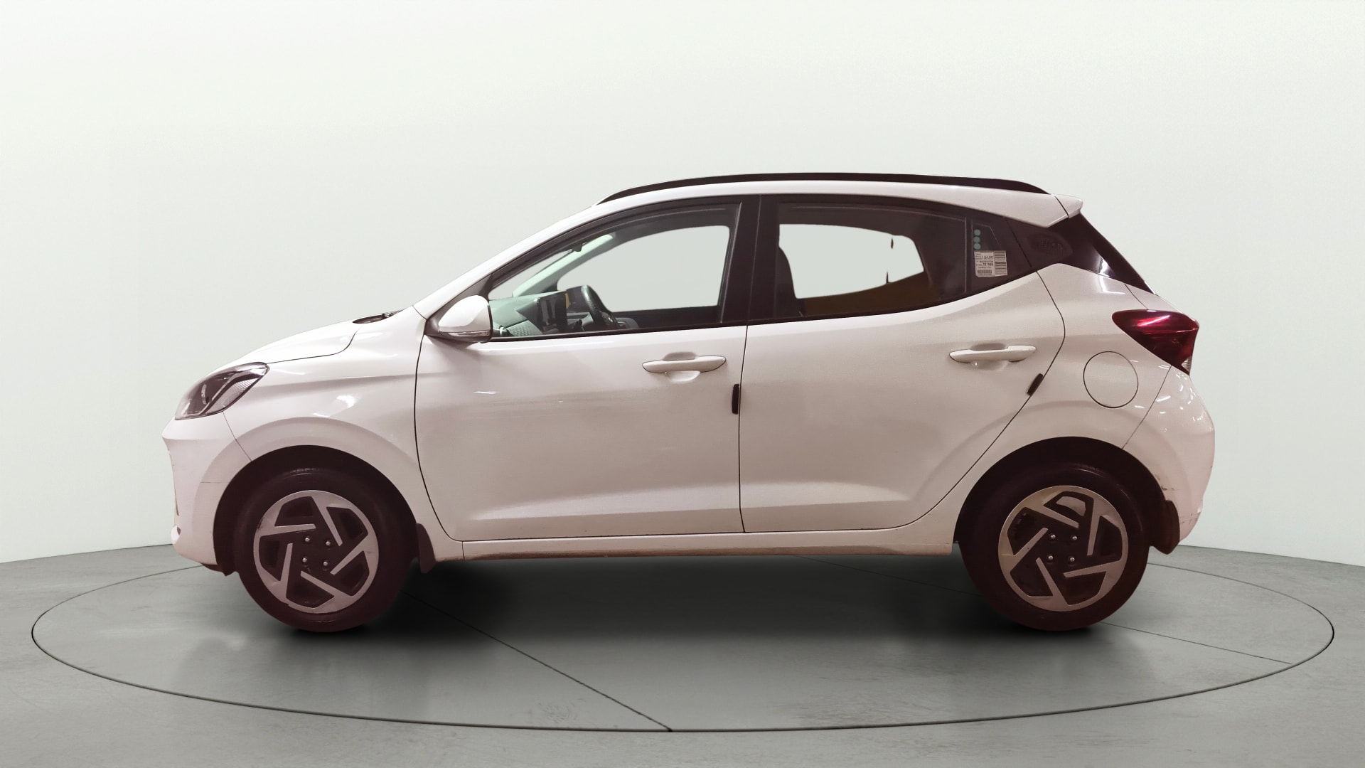 View 2025 Hyundai Grand i10 Nios Sportz Petrol AMT Image 26 Used 2025 Hyundai Grand i10 Nios Sportz Petrol AMT Image 26
