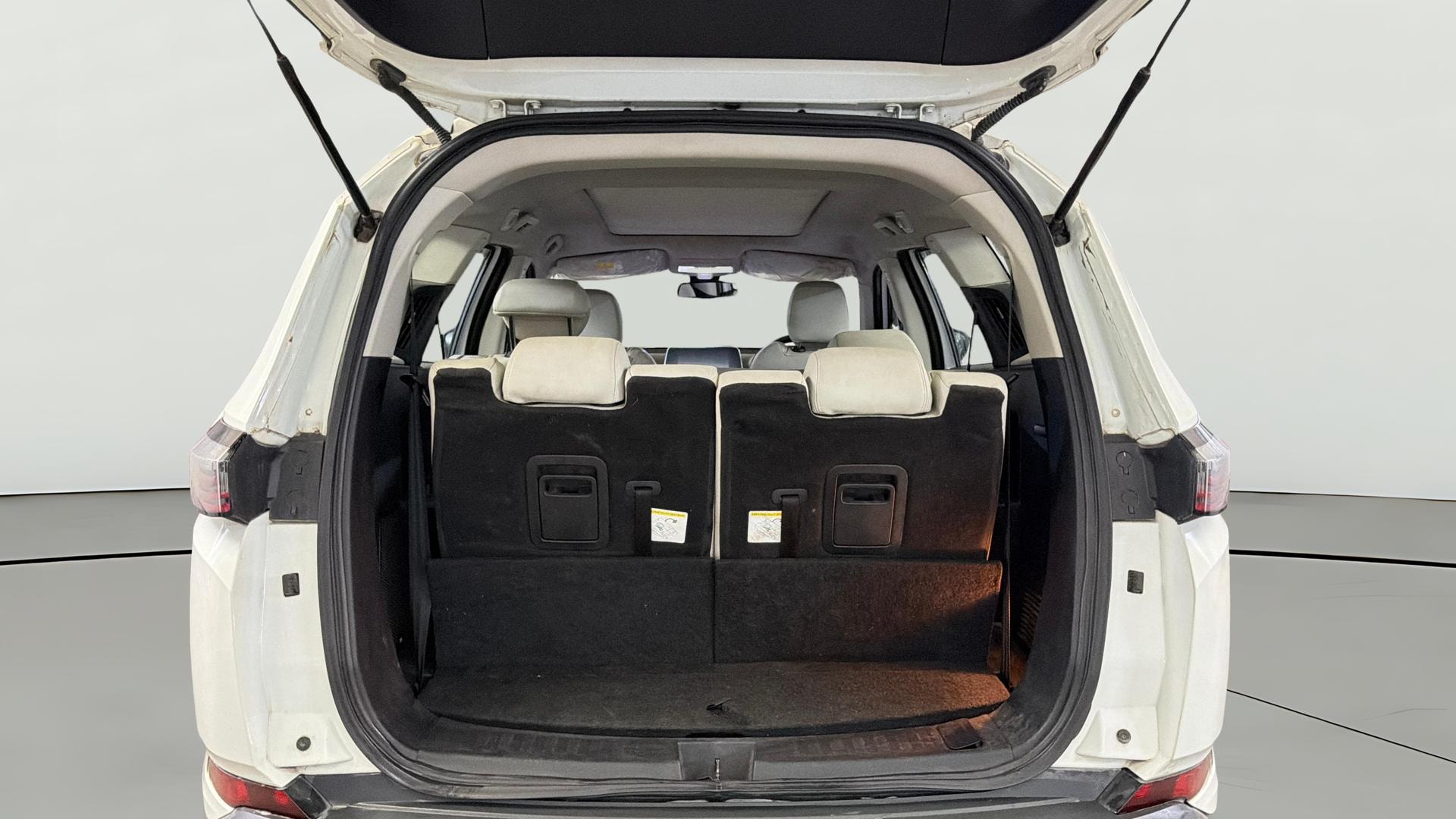 Used 2021 Tata Safari Used 2021 Tata Safari