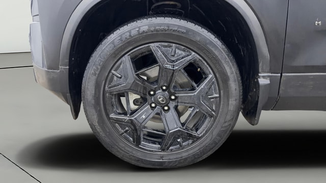 View Tata Harrier Image 36 Used Tata Harrier Image 36