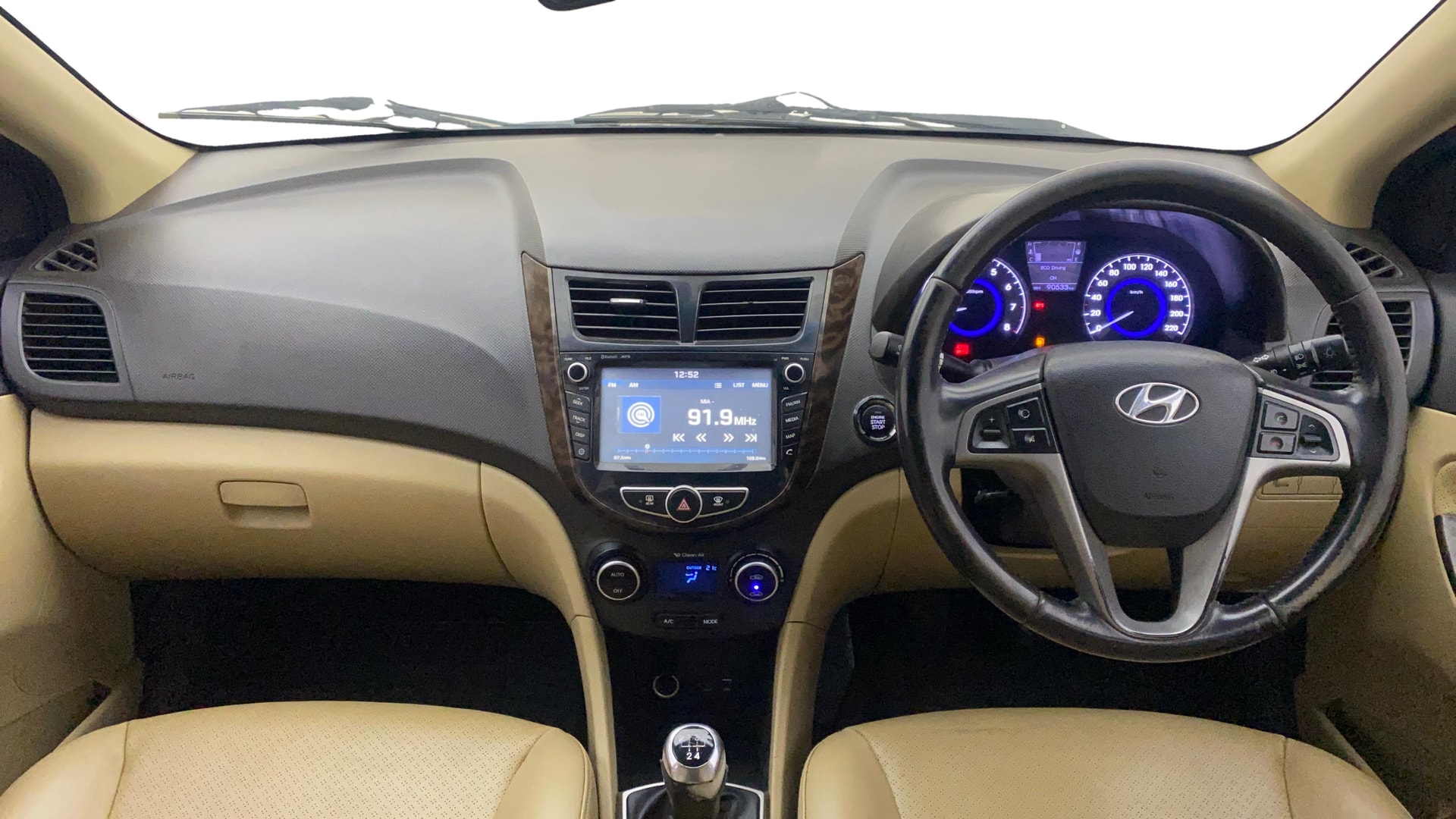 View 2016 Hyundai Verna 1.6 CRDi SX (O) Image 30 Used 2016 Hyundai Verna 1.6 CRDi SX (O) Image 30