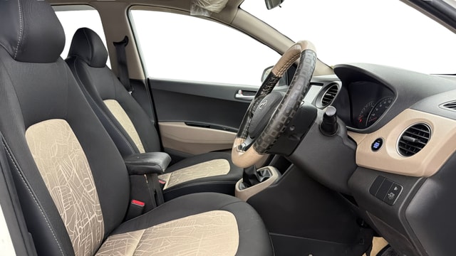 View Hyundai Grand i10 Image 17 Used Hyundai Grand i10 Image 17