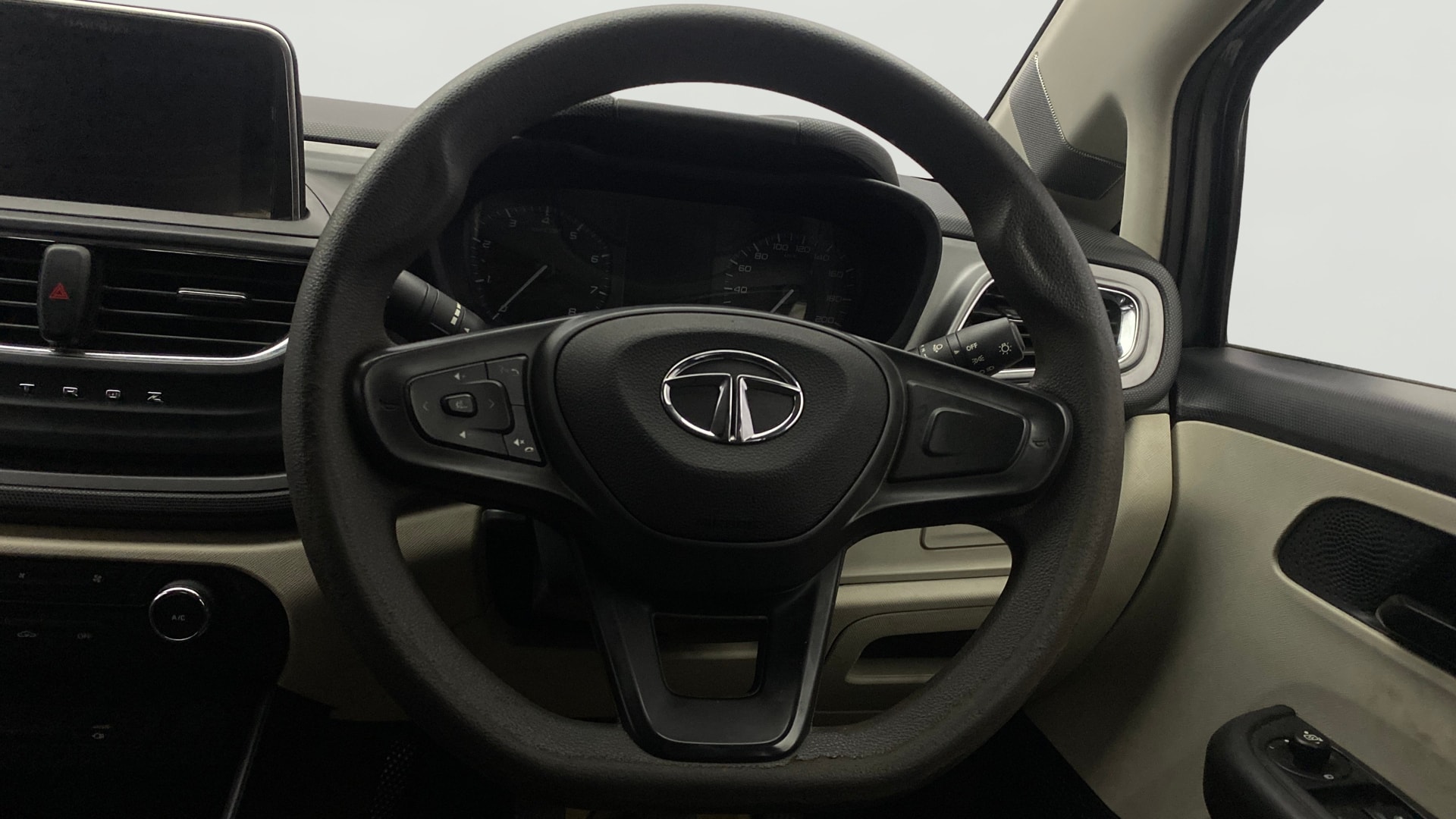 Used 2022 Tata Altroz Used 2022 Tata Altroz