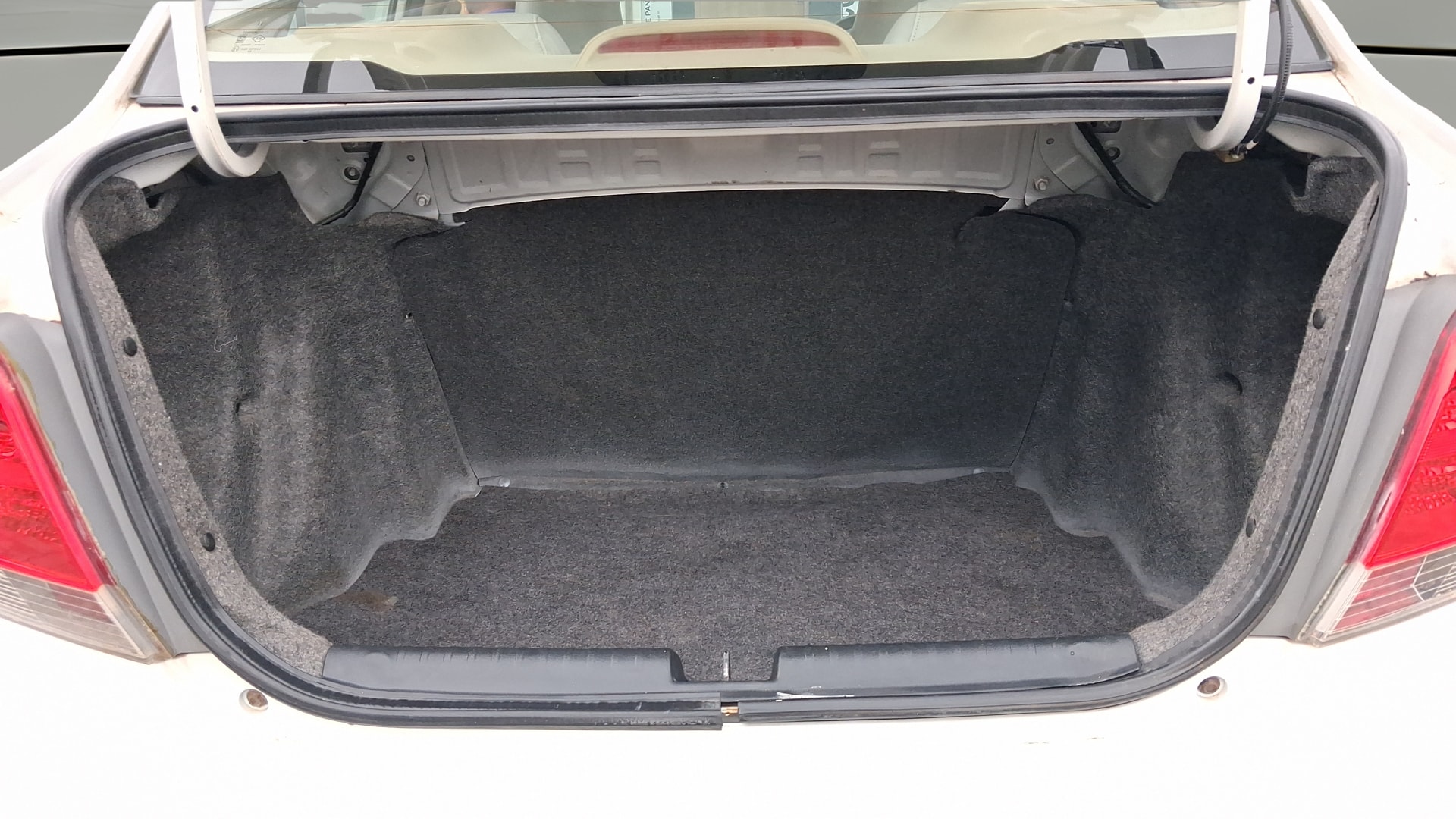 View 2016 Honda Amaze E MT Petrol BS IV Image 38 Used 2016 Honda Amaze E MT Petrol BS IV Image 38