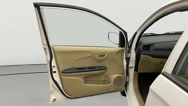View Honda Amaze Image 30 Used Honda Amaze Image 30