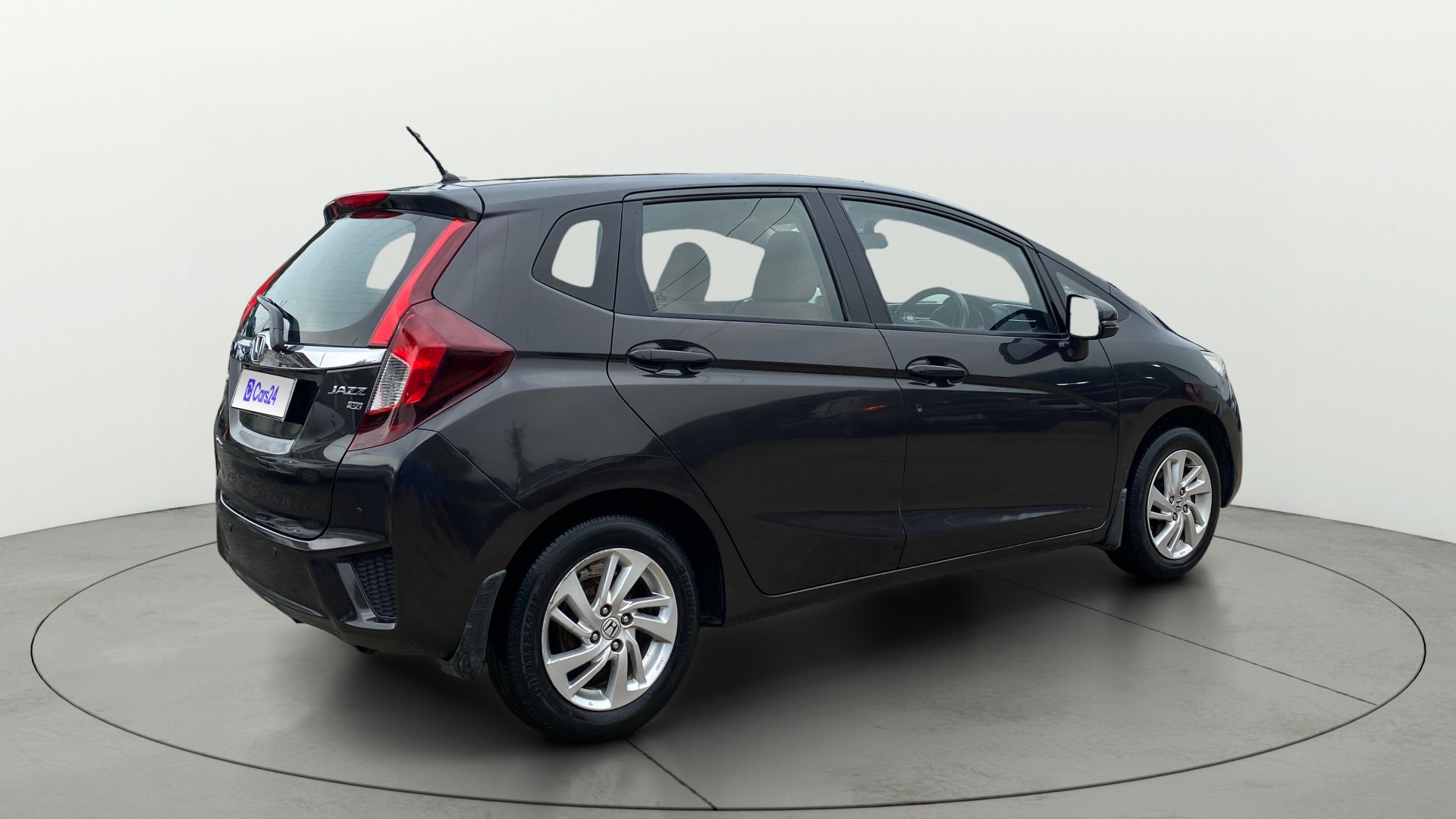 View 2017 Honda Jazz E MT Diesel Image 42 Used 2017 Honda Jazz E MT Diesel Image 42