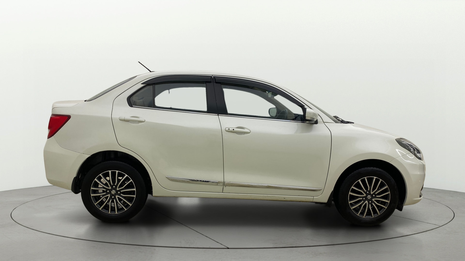 View 2021 Maruti Suzuki 1000 Base Variant Image 27 Used 2021 Maruti Suzuki 1000 Base Variant Image 27