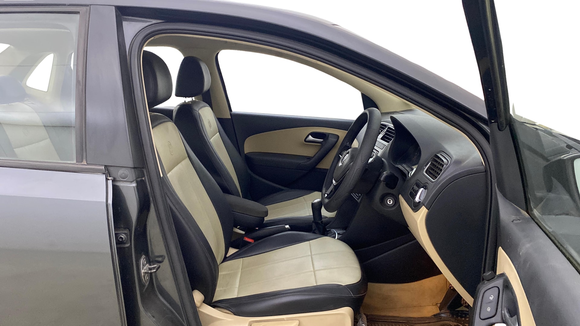 View 2016 Volkswagen Ameo 1.2L MPI Petrol Comfortline Image 26 Used 2016 Volkswagen Ameo 1.2L MPI Petrol Comfortline Image 26