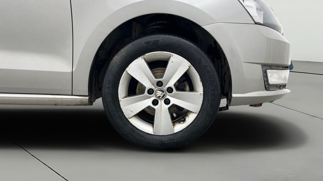 View Skoda Rapid Image 39 Used Skoda Rapid Image 39