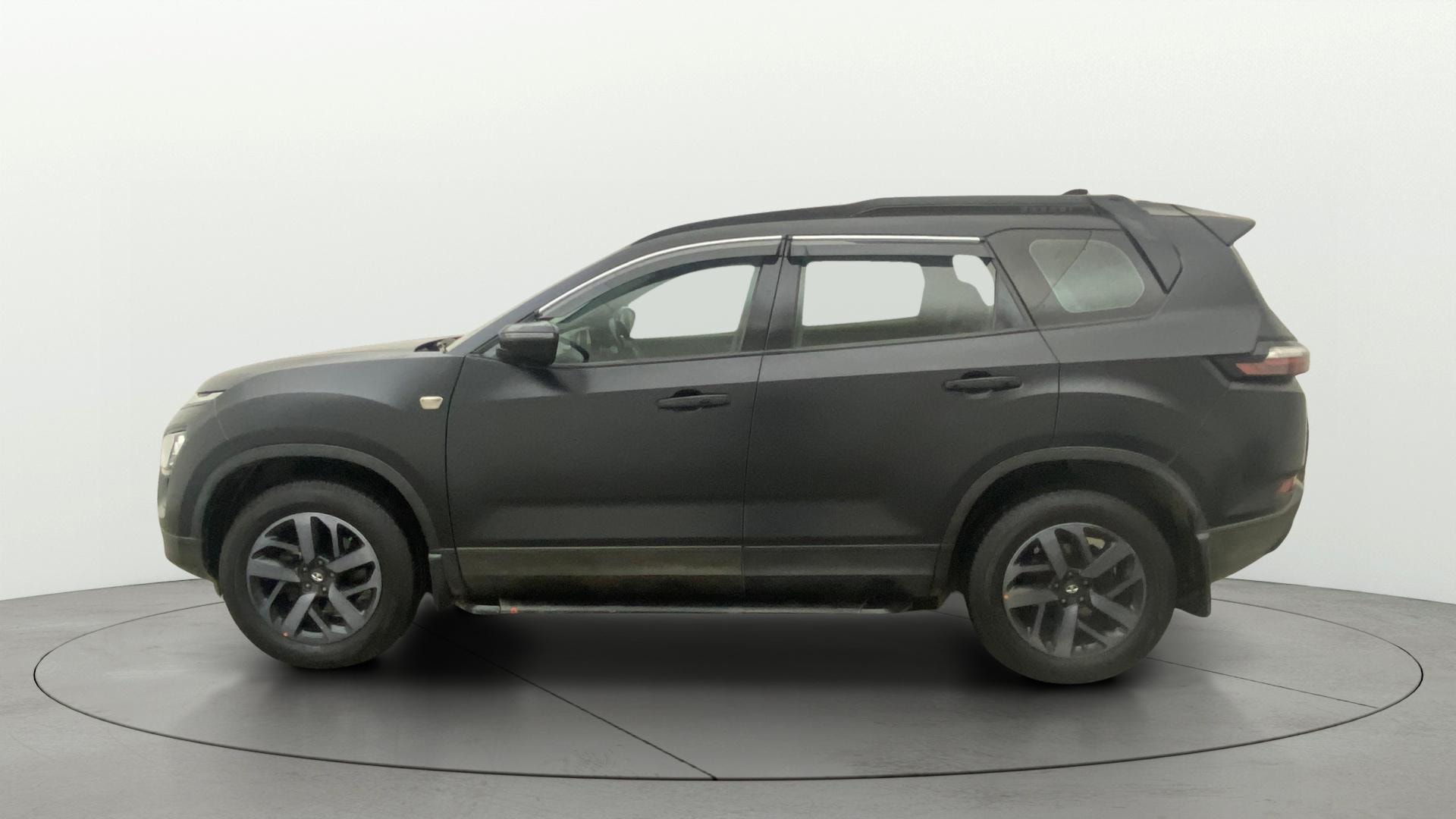 Used 2022 Tata Safari Used 2022 Tata Safari