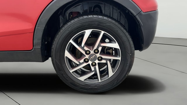 View Mahindra XUV300 Image 11 Used Mahindra XUV300 Image 11