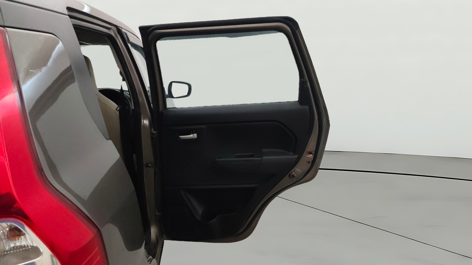 View 2019 Maruti Suzuki 1000 Base Variant Image 7 Used 2019 Maruti Suzuki 1000 Base Variant Image 7