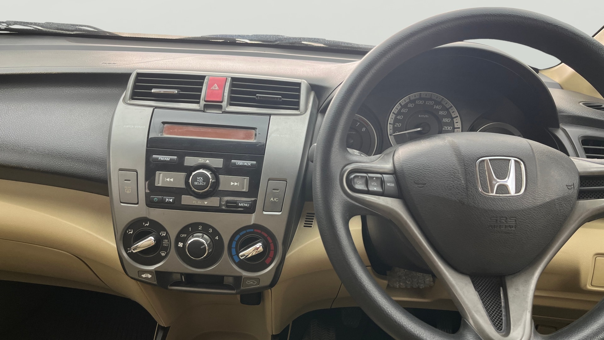 View 2013 Honda City ZX MT Diesel Anniversary Edition Image 30 Used 2013 Honda City ZX MT Diesel Anniversary Edition Image 30
