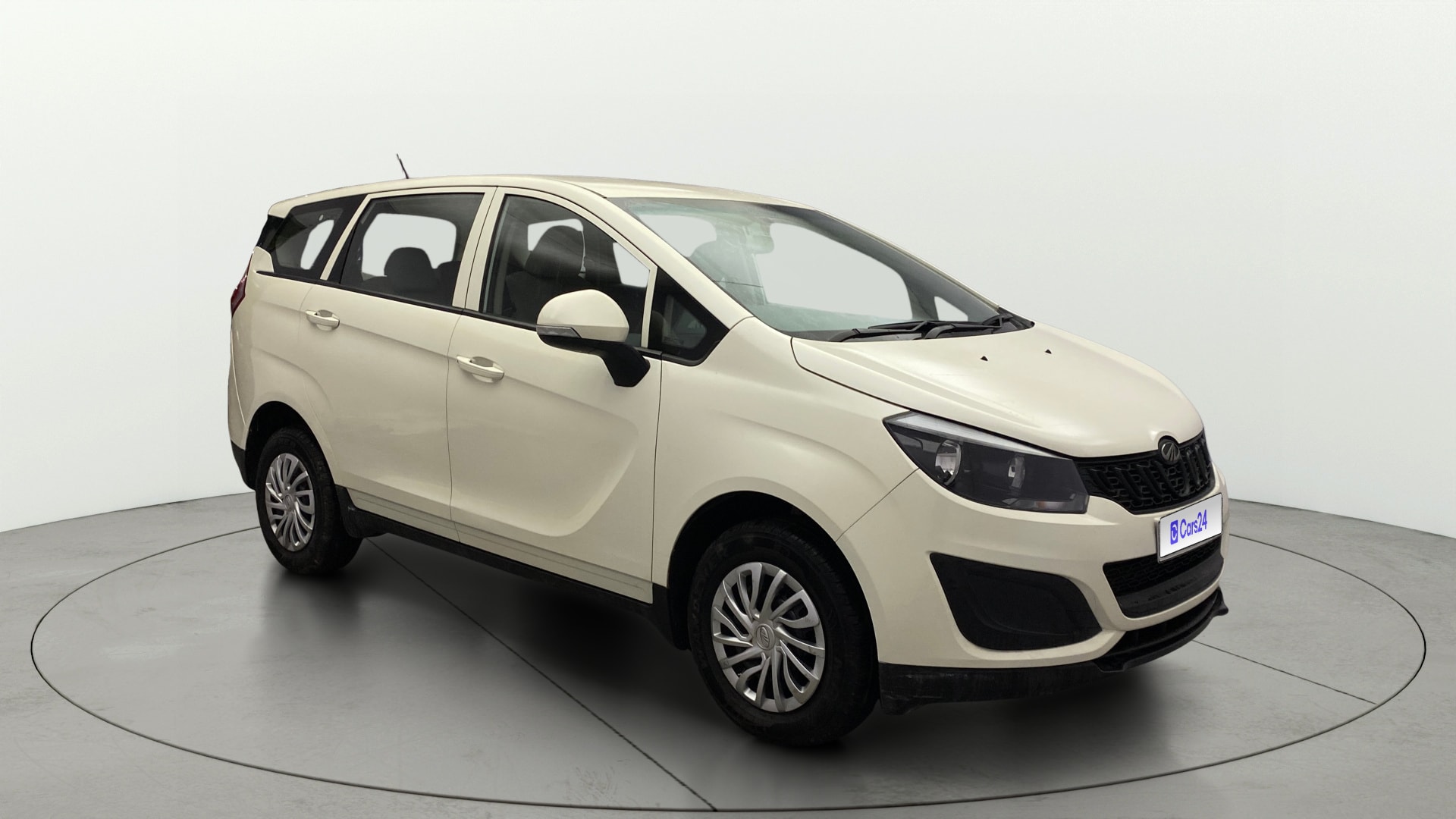 Used 2019 Mahindra Marazzo Used 2019 Mahindra Marazzo