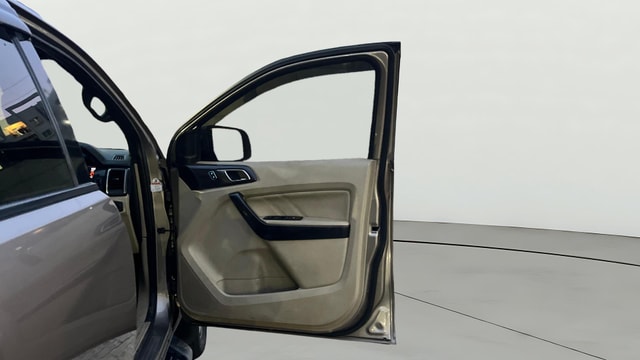 View Ford Endeavour Image 49 Used Ford Endeavour Image 49