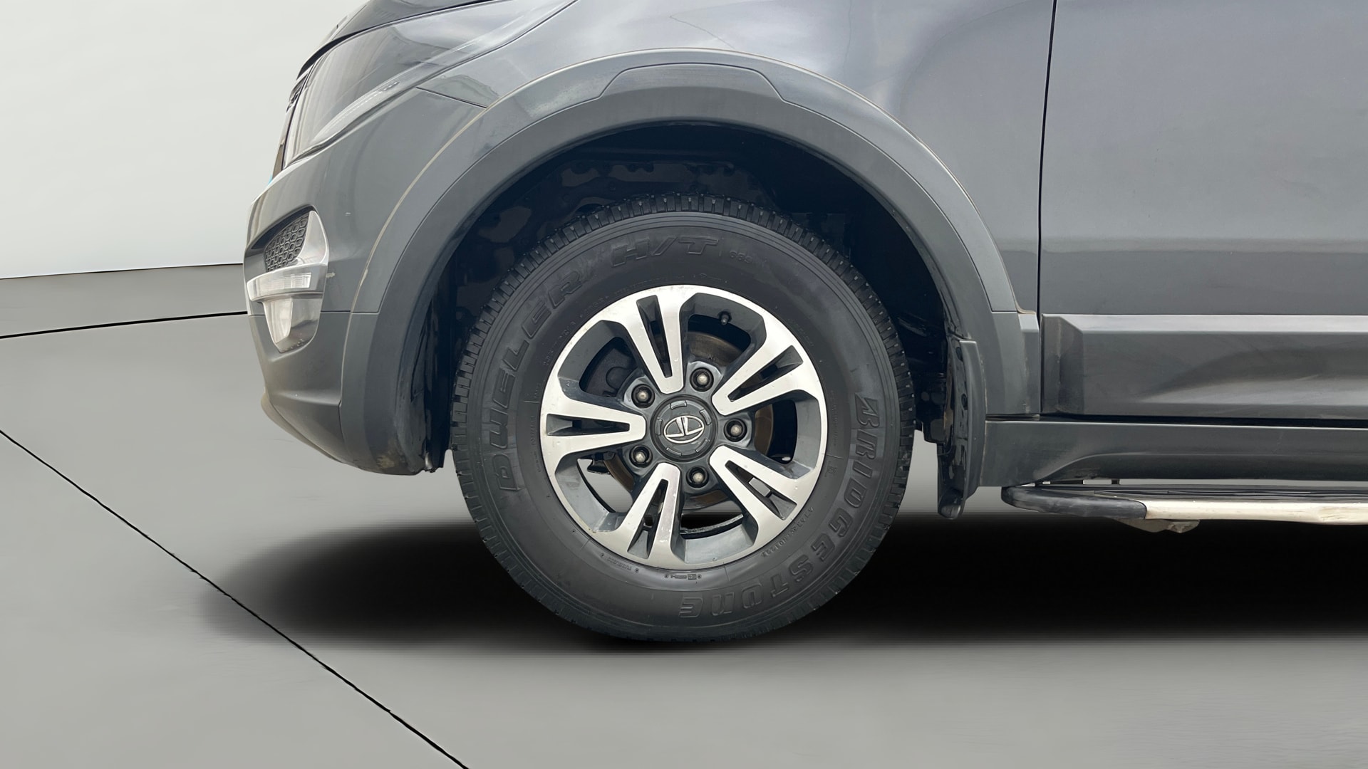 View 2018 Tata Hexa XM 4X2 Image 29 Used 2018 Tata Hexa XM 4X2 Image 29