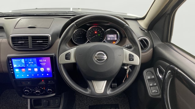 View Nissan Terrano Image 12 Used Nissan Terrano Image 12