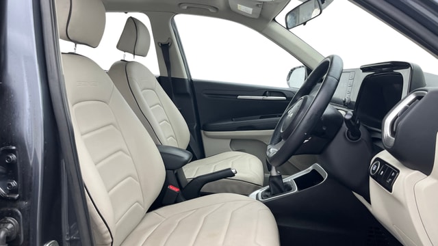 View Kia Sonet Image 18 Used Kia Sonet Image 18