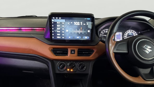 View Maruti Suzuki 1000 Image 30 Used Maruti Suzuki 1000 Image 30