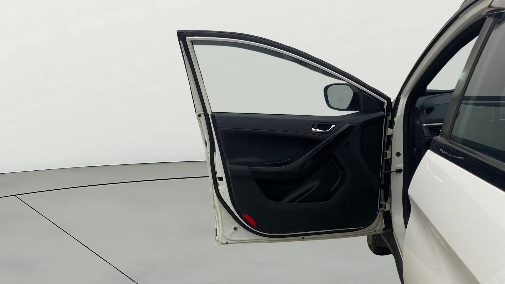 View 2024 Tata Nexon Revotron XE Image 32 Used 2024 Tata Nexon Revotron XE Image 32