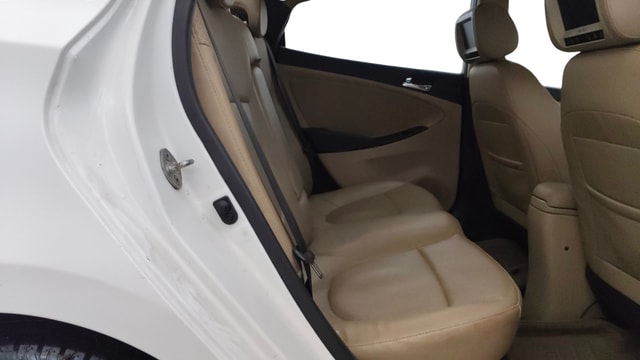 View Hyundai Fluidic Verna Image 34 Used Hyundai Fluidic Verna Image 34