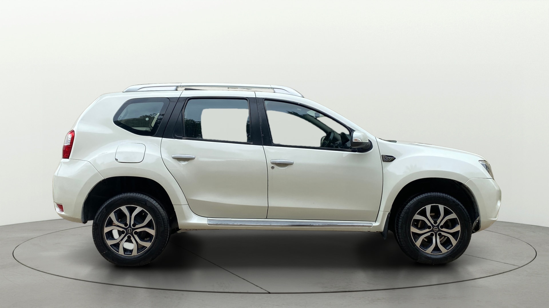 View 2017 Nissan Terrano XV D PRE 110 PS AMT Image 8 Used 2017 Nissan Terrano XV D PRE 110 PS AMT Image 8