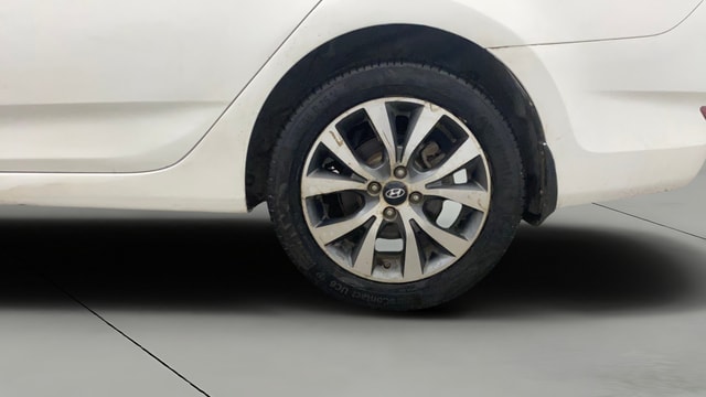 View Hyundai Fluidic Verna Image 11 Used Hyundai Fluidic Verna Image 11