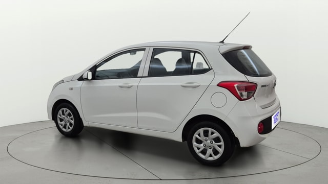 View Hyundai Grand i10 Image 2 Used Hyundai Grand i10 Image 2