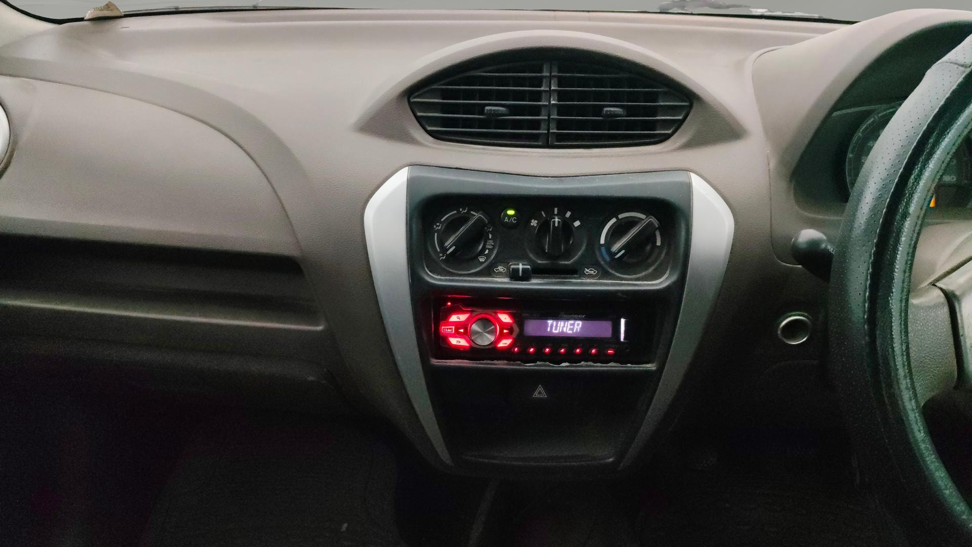 View 2013 Maruti Suzuki Alto 800 LX Image 17 Used 2013 Maruti Suzuki Alto 800 LX Image 17