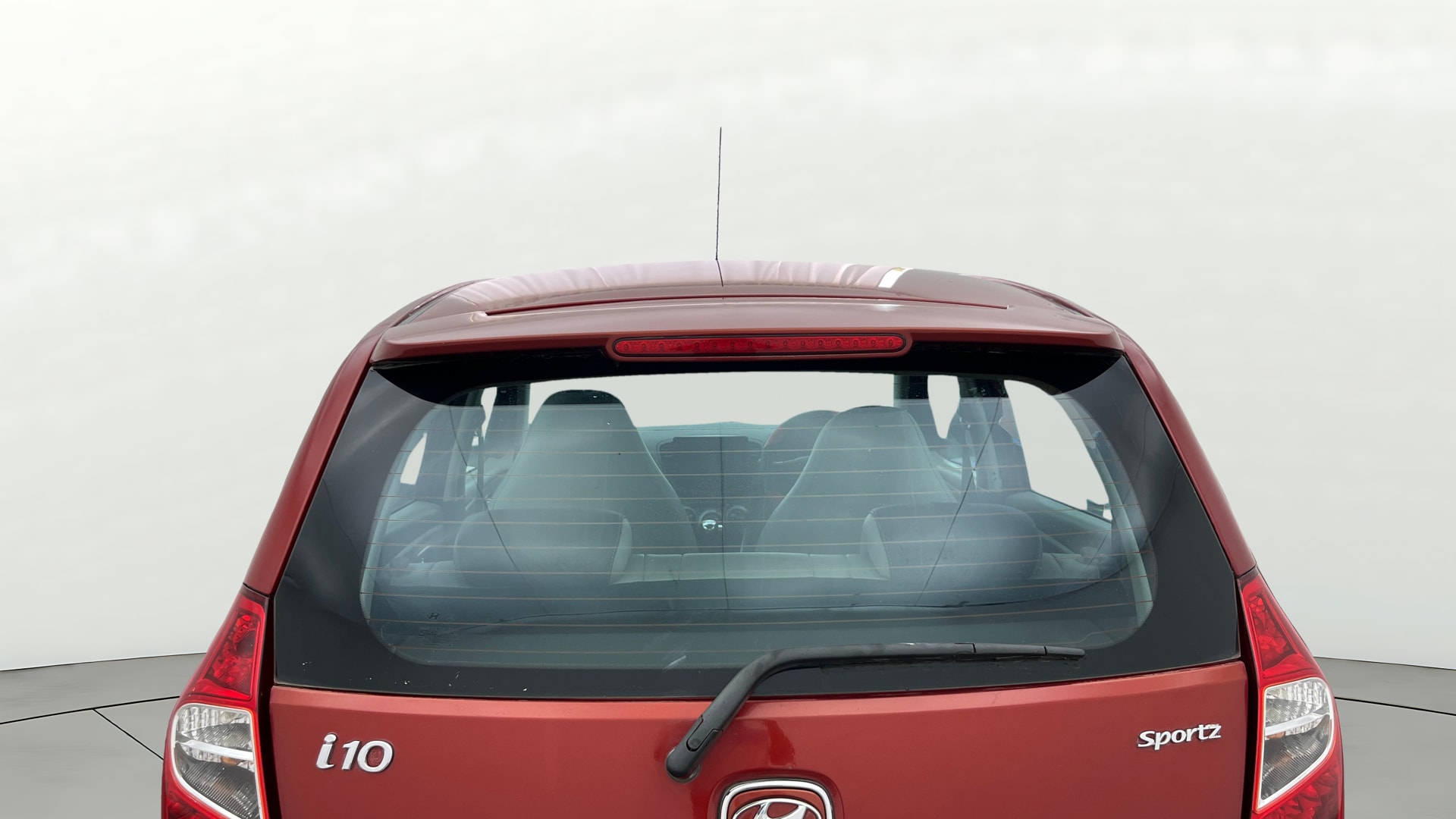 View 2013 Hyundai i10 1.2 Sportz AT Image 3 Used 2013 Hyundai i10 1.2 Sportz AT Image 3
