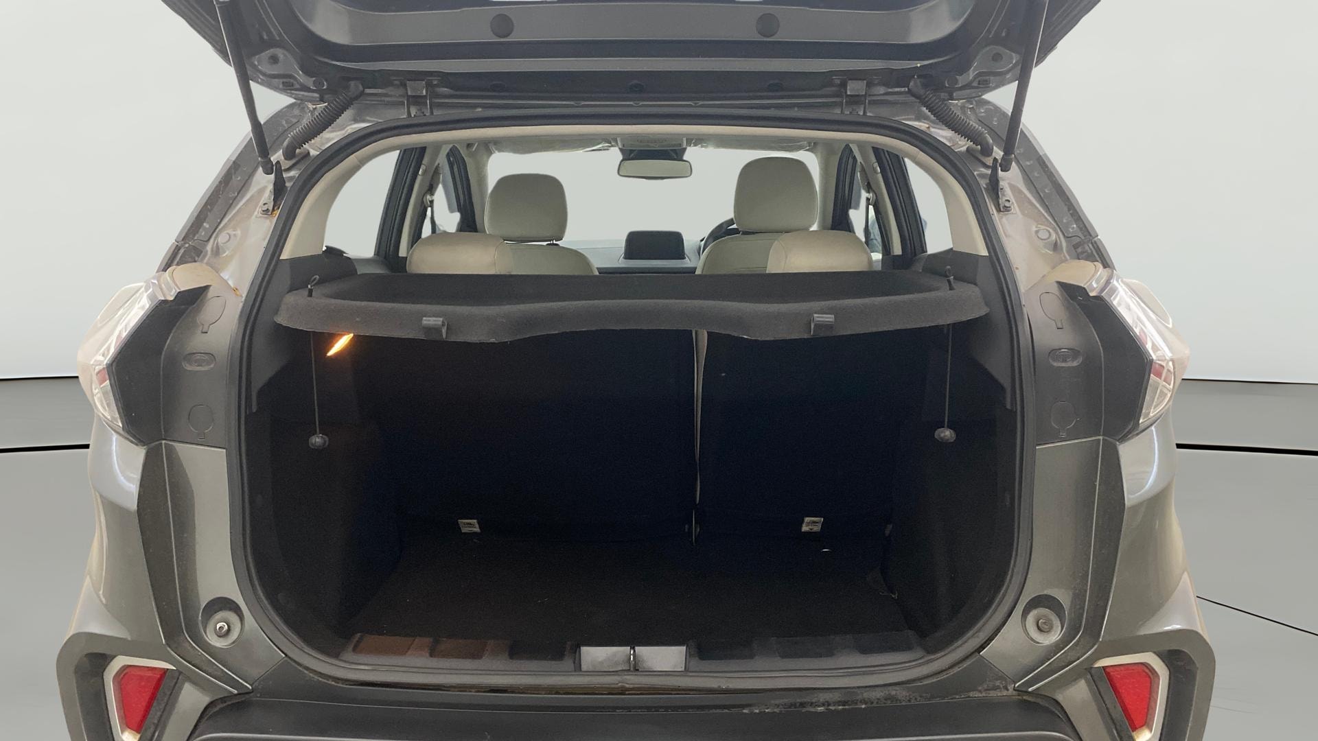 View 2023 Tata Nexon Revotron XE Image 42 Used 2023 Tata Nexon Revotron XE Image 42