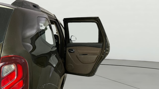 View Renault Duster Image 5 Used Renault Duster Image 5